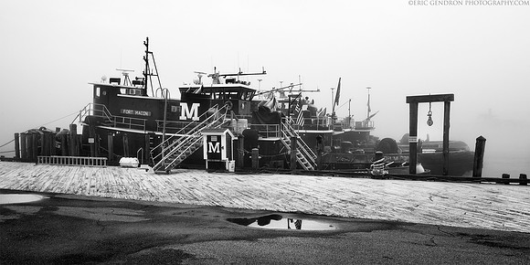 Portsmouth Tugs in Fog